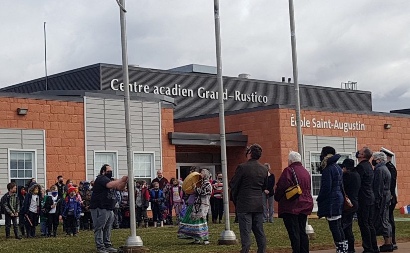 Le drapeau mi’kmaq hissé à rustico